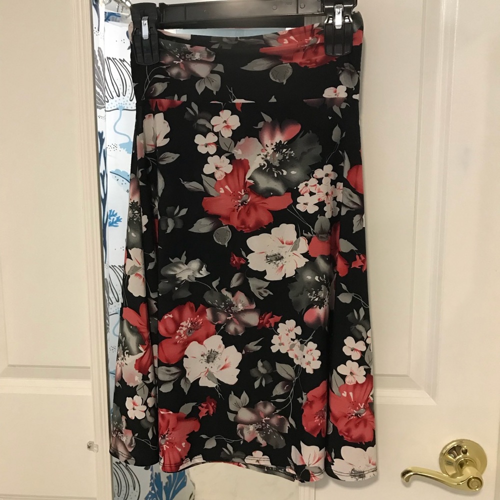 LuLaRoe Azure silky swing skirt